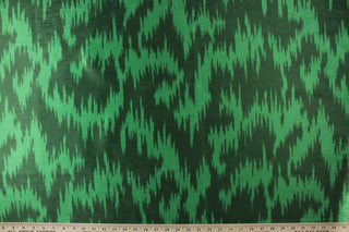 Duralee Fabrics Andy Velvet Fabric in Emerald