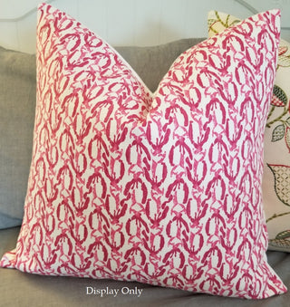 Lacefield Designs Reed-Chatham Fabric in Berry