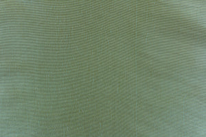 This taffeta fabric in iridescent turquoise.