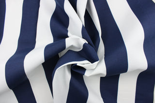 This indoor/outdoor fabric in navy blue and white stripes is perfect for any project where the fabric will be exposed to the weather. 